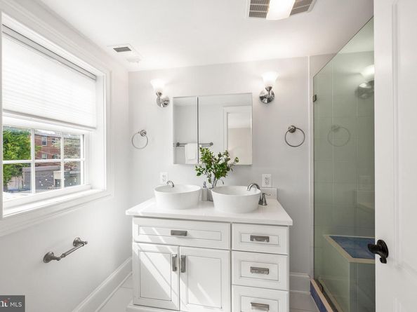 535 6TH Street SE, Washington DC 20003