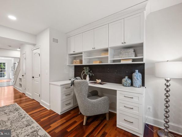 535 6TH Street SE, Washington DC 20003