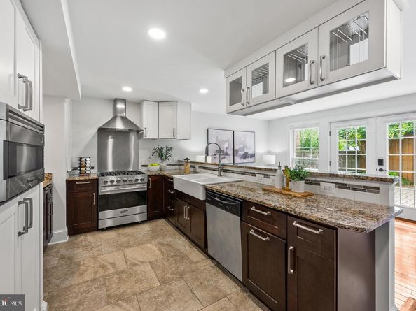 535 6TH Street SE, Washington DC 20003