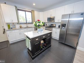 6113 Ross Street, Philadelphia PA 19144