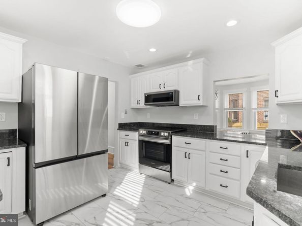 934 12TH Avenue, Prospect Park PA 19076