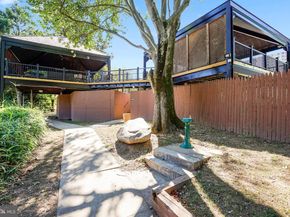 307 Yoakum Parkway 609, Alexandria VA 22304