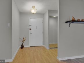 307 Yoakum Parkway 609, Alexandria VA 22304