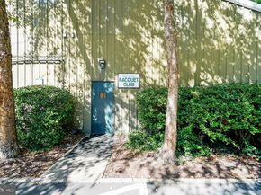 307 Yoakum Parkway 609, Alexandria VA 22304