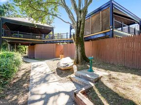 307 Yoakum Parkway 609, Alexandria VA 22304