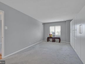 307 Yoakum Parkway 609, Alexandria VA 22304