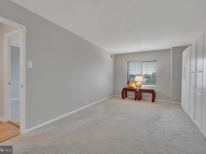 307 Yoakum Parkway 609, Alexandria VA 22304