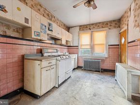 1810 S Sartain Street, Philadelphia PA 19148