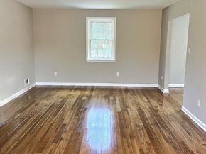 11 S Abingdon Street, Arlington VA 22204