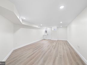 719 S 19TH St, Philadelphia PA 19146