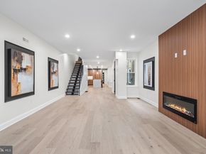 719 S 19TH St, Philadelphia PA 19146