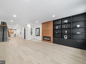 719 S 19TH St, Philadelphia PA 19146