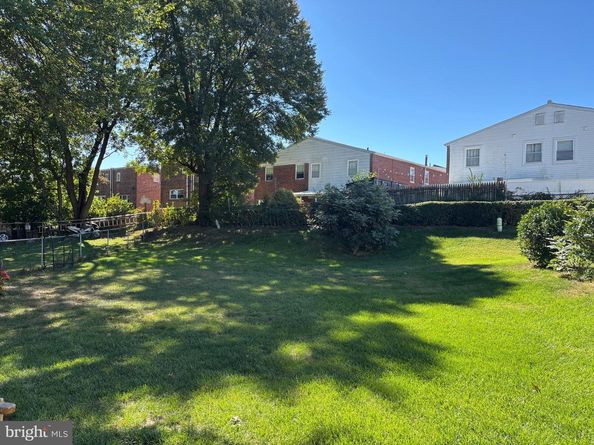 550 Arnold Street, Philadelphia PA 19111