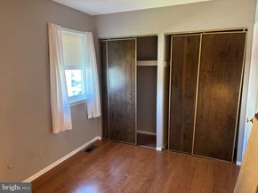 550 Arnold Street, Philadelphia PA 19111