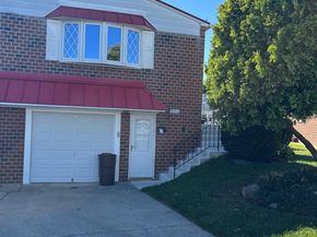 550 Arnold Street, Philadelphia PA 19111