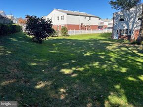550 Arnold Street, Philadelphia PA 19111