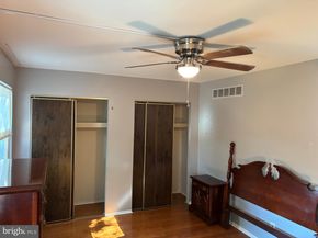 550 Arnold Street, Philadelphia PA 19111
