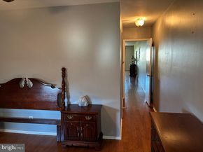 550 Arnold Street, Philadelphia PA 19111