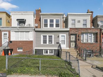 2615 S 66TH Street