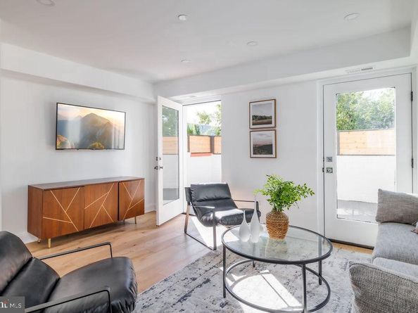 1200 Eton Court NW, Washington DC 20007