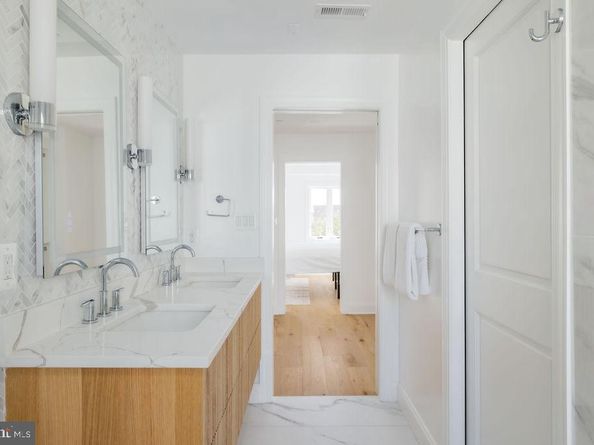 1200 Eton Court NW, Washington DC 20007