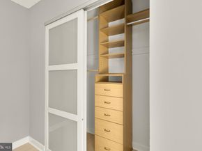 1099 22nd Street NW 206, Washington DC 20037