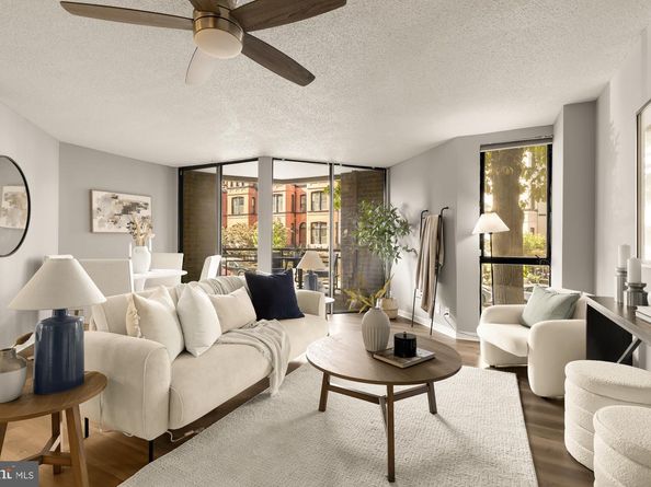 1099 22nd Street NW 206, Washington DC 20037