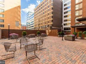 1099 22nd Street NW 206, Washington DC 20037