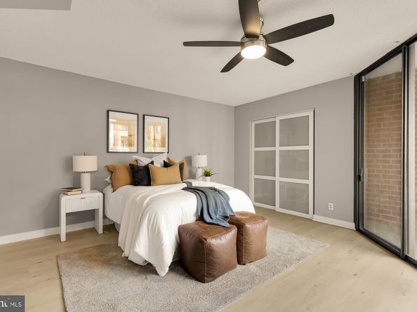 1099 22nd Street NW 206, Washington DC 20037