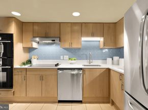 1099 22nd Street NW 206, Washington DC 20037