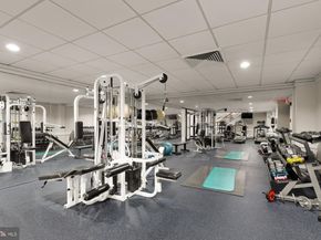 1099 22nd Street NW 206, Washington DC 20037