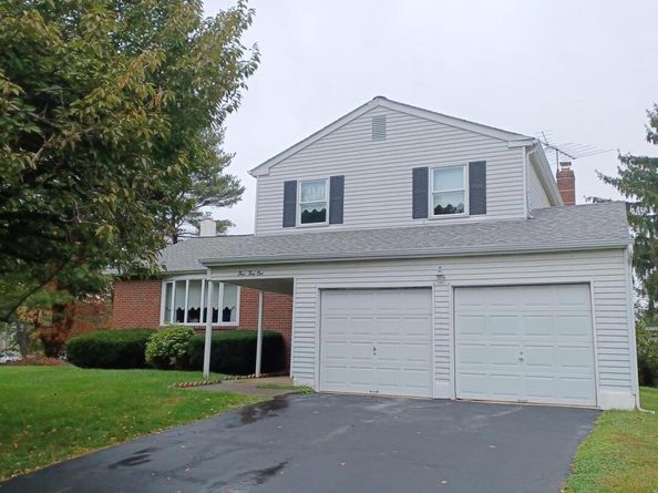 451 Twin Streams Drive, Warminster PA 18974