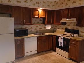 451 Twin Streams Drive, Warminster PA 18974
