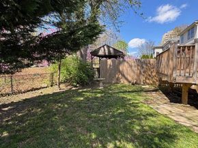 862 N Abingdon Street, Arlington VA 22203