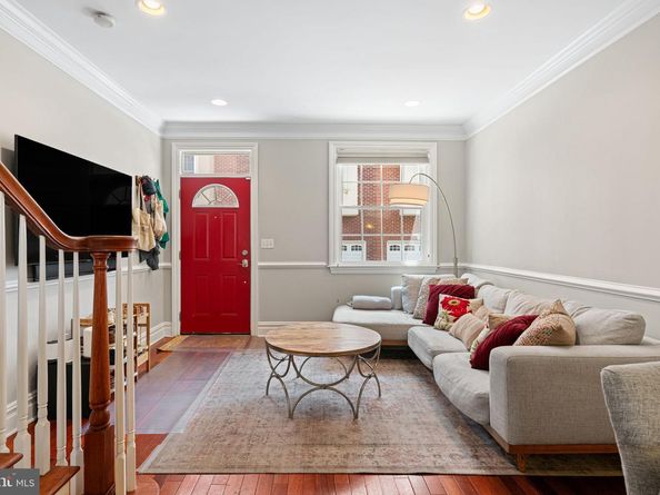 1929 Kimball Street, Philadelphia PA 19146