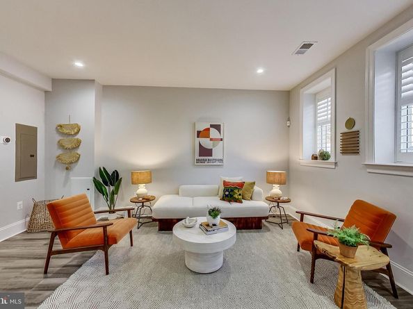 819 D Street NE 7, Washington DC 20002