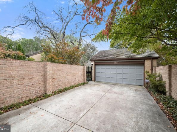 6306 Swords Way, Bethesda MD 20817
