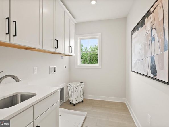 8217 Bucknell Drive, Vienna VA 22180