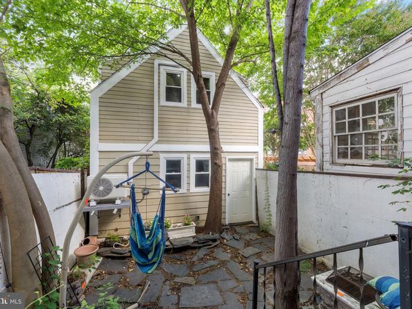735 Bernard Street, Alexandria VA 22314