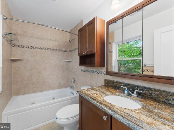 735 Bernard Street, Alexandria VA 22314