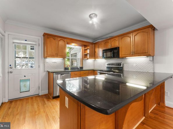 735 Bernard Street, Alexandria VA 22314