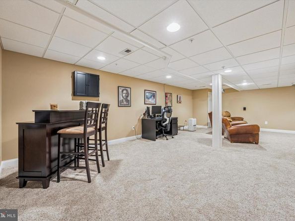 348 Glenn Rose Circle, King Of Prussia PA 19406