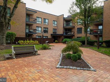 1680 Huntingdon Pike