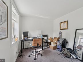 229 Manton Street, Philadelphia PA 19147