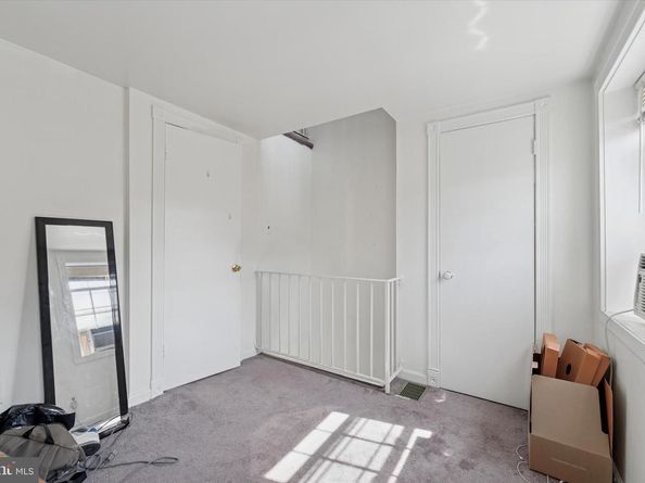 229 Manton Street, Philadelphia PA 19147