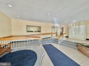 750 S Dickerson Street 213, Arlington VA 22204