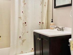 750 S Dickerson Street 213, Arlington VA 22204