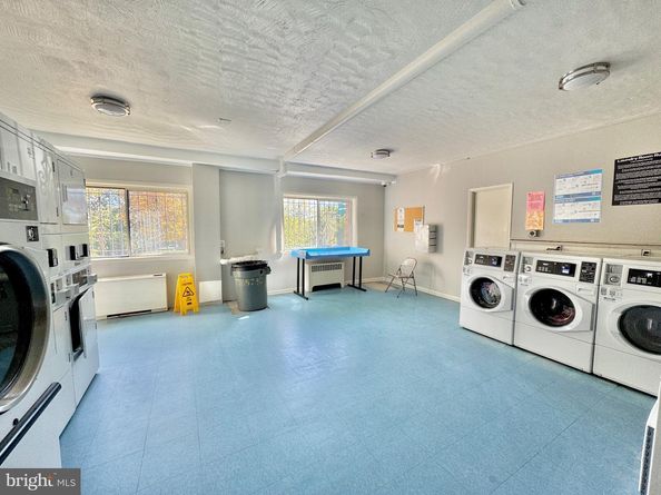 750 S Dickerson Street 213, Arlington VA 22204