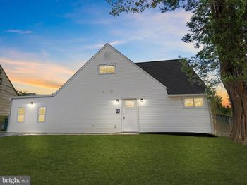 28 Rainbow Lane