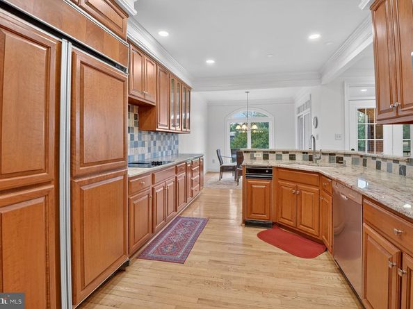 9412 Turnberry Drive, Potomac MD 20854